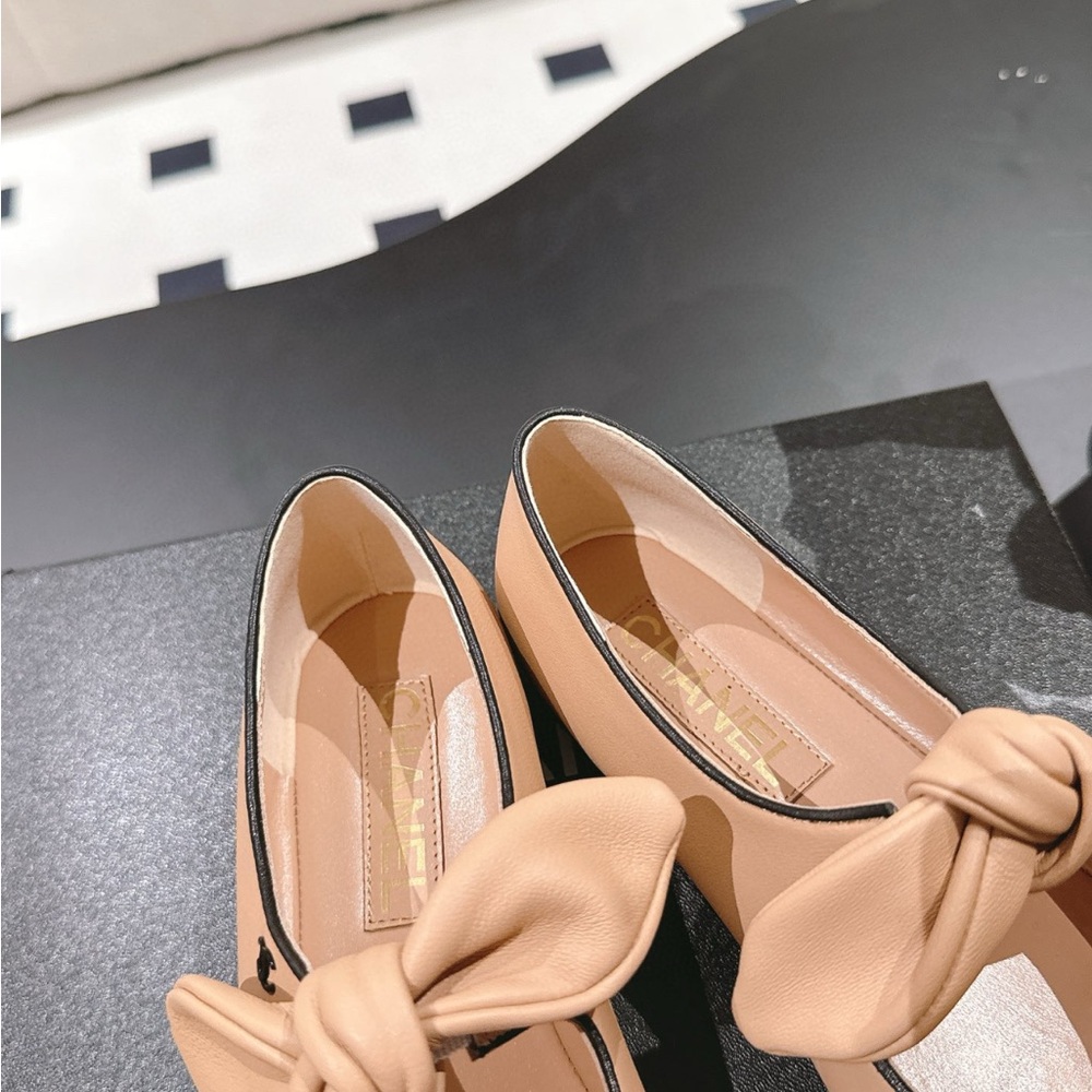 Chanel Style Bow Mary Jane Flats - Picture 7 of 8